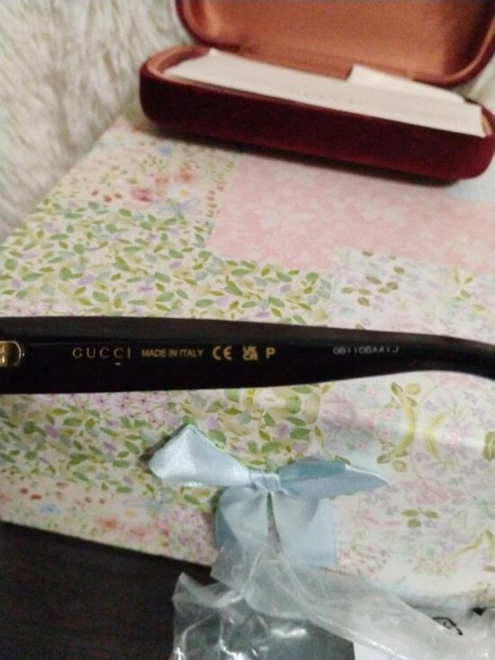 Gucci Polarized Sunglasses with Swarovski Crystal Stars NEW main image 9